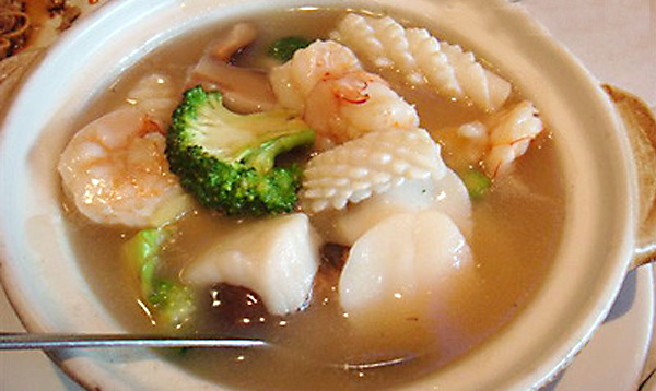 香菇鱿鱼汤的做法