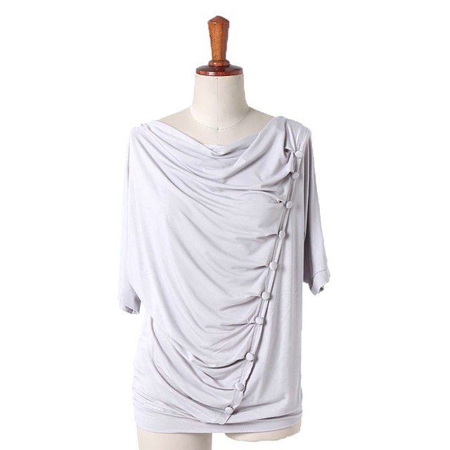 268 元 货号:  22t8289   品牌: 谷纱 颜色: 灰色   西瓜红 面料