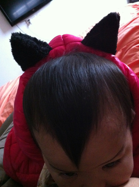 &nbsp;毫无发型可言,稀毛癞痢!分开就是三毛,合起来就是潘长江.