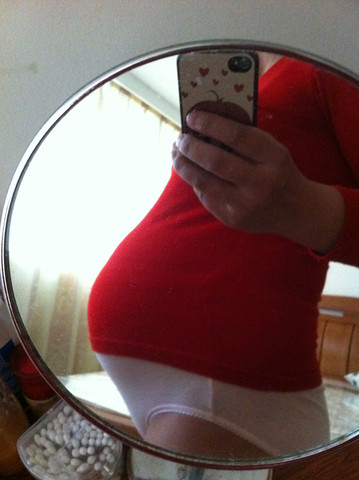 329嘀,倒计时2字开头了.36周大肚肚!