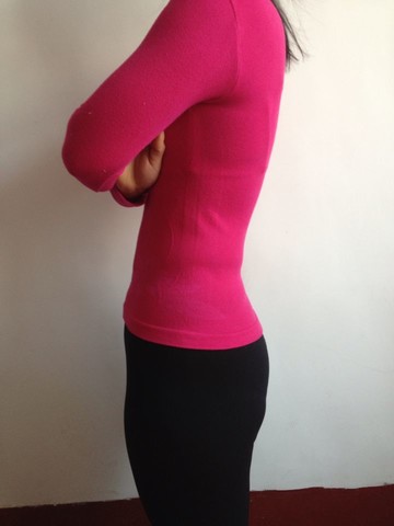 生完孩子到现在,没有用收复带,肚子前面还没长什么肉,两侧肉挺.