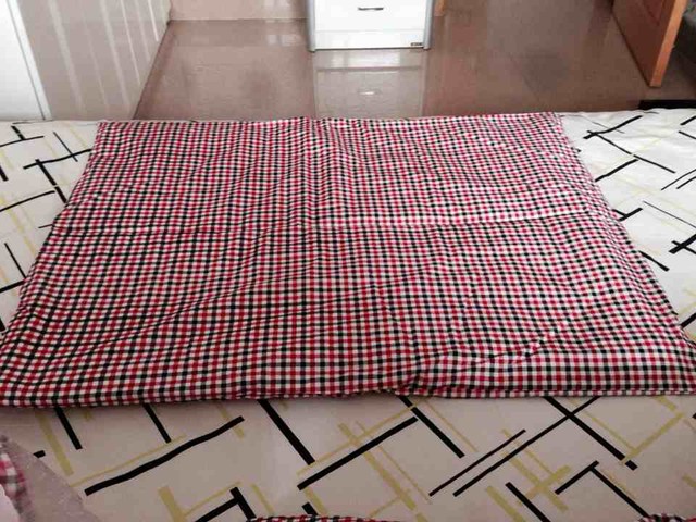 晒晒婆婆给做的小褥子,小枕头,宝妈们也都做了吗