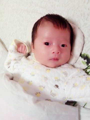 宝妈麻烦帮我做个,名字,张振阳,2014.1.21.昵称,阳阳,谢谢宝妈咯