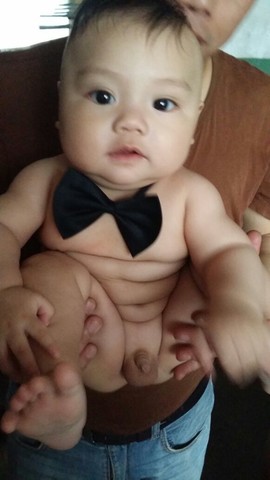 我都纳闷了,丁丁十七斤多,为啥看起来没有跳跳胖勒,很是郁闷啊我(⊙o