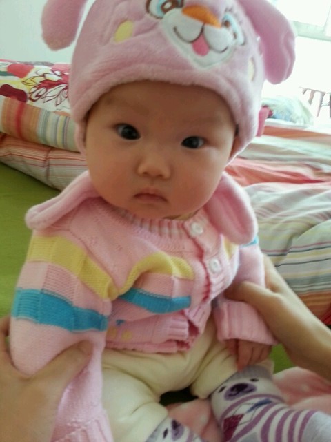 四个月的宝宝有比我家的轻的吗 都来比一下