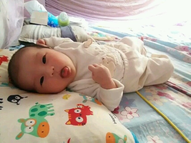 家有可爱小公主,妈妈们都来晒晒你们的大宝贝儿
