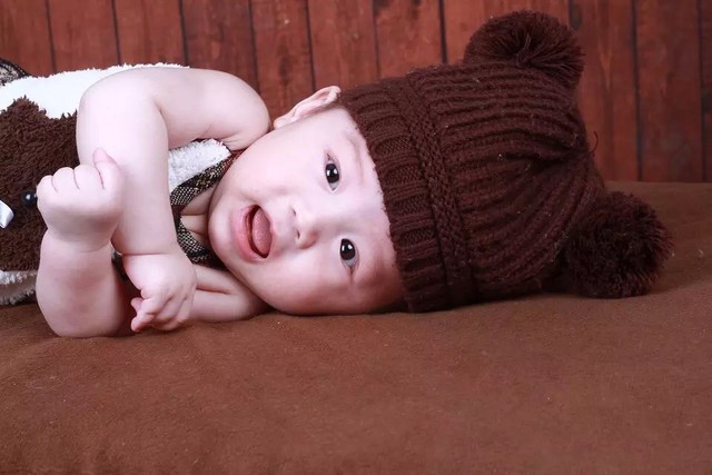 【上首页】tony的百天照终于出来了