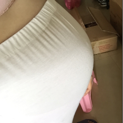 孕妇肚子尖和圆的图片图片
